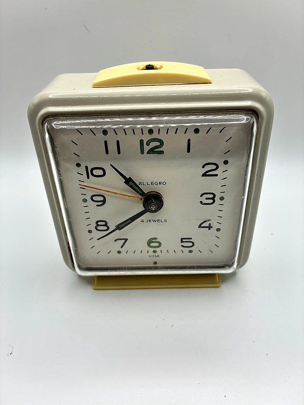 Allegro 4 Jewels Mechanical Alarm Clock USSR White & Yellow